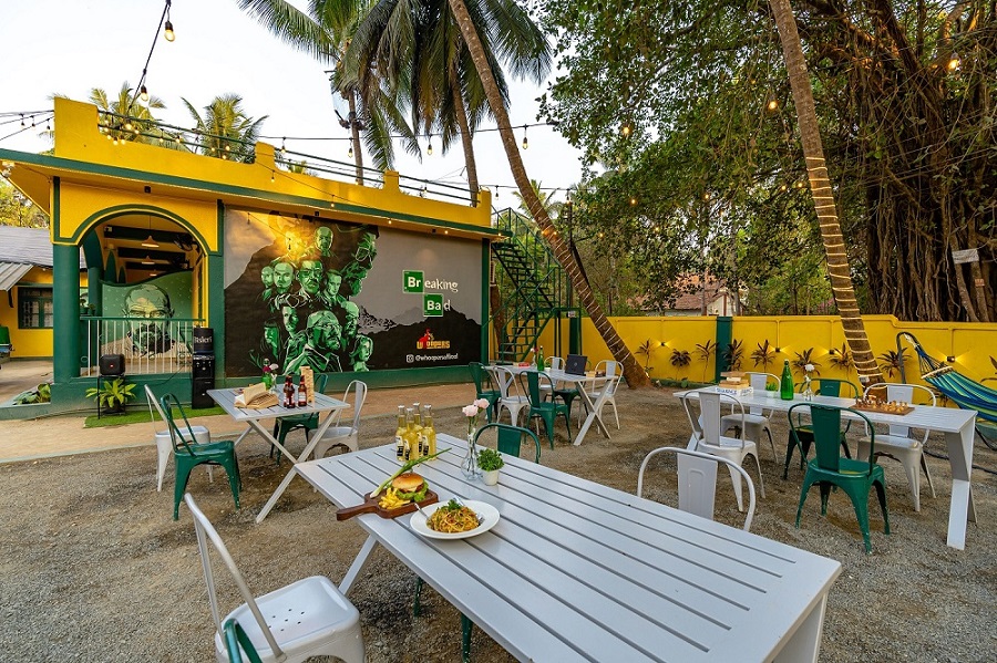 hostel stay in anjuna